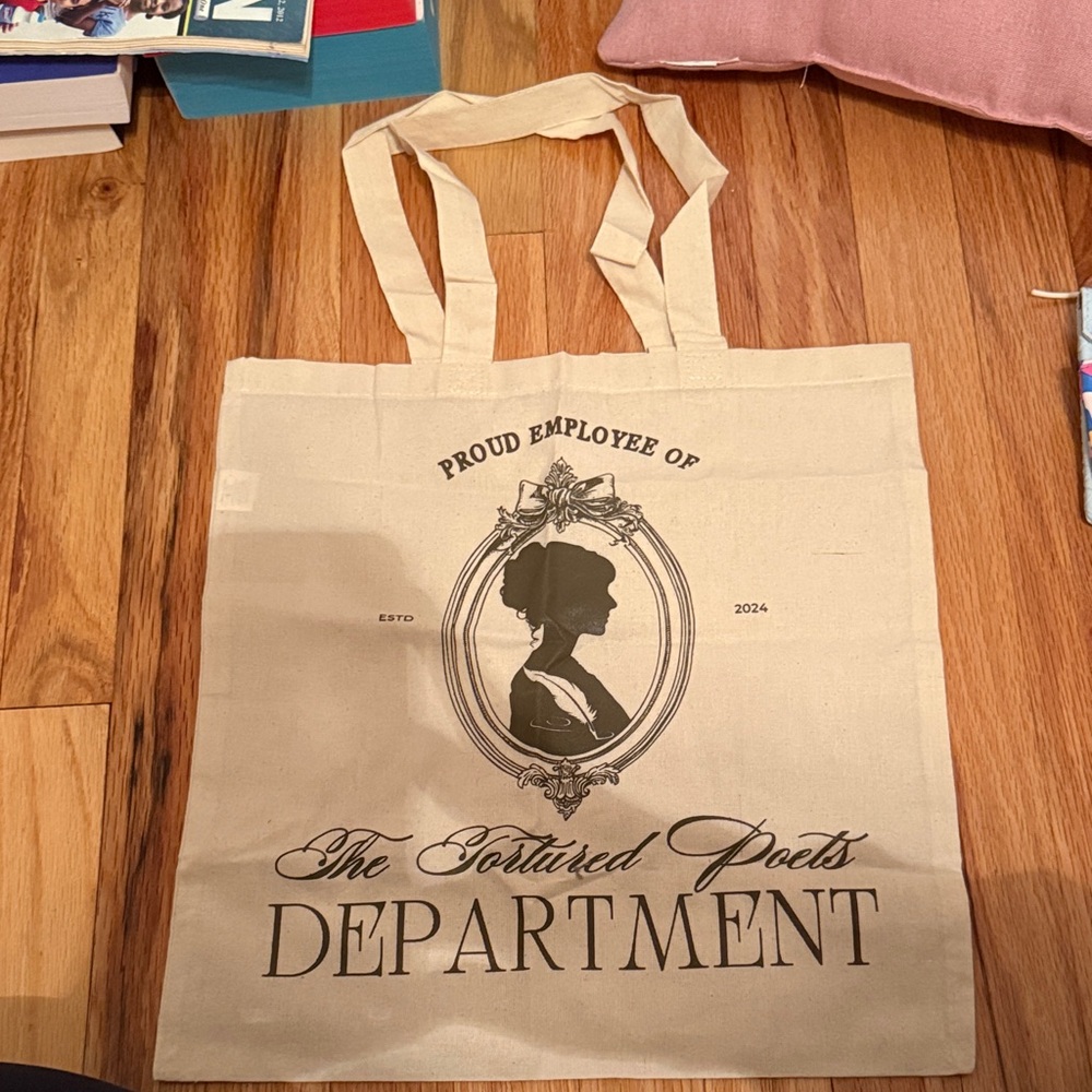 Tote Bag with Silhouette Print